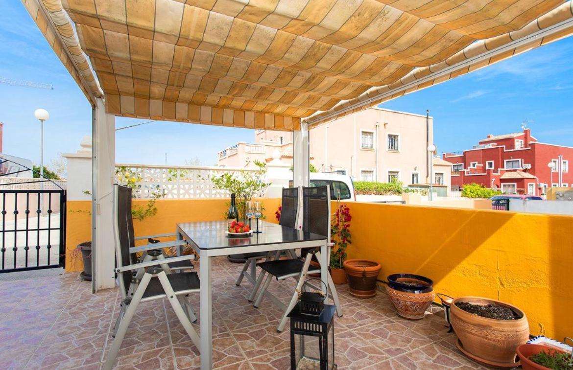 Bungalow La Herrada Los Montesinos Eksteriør billede