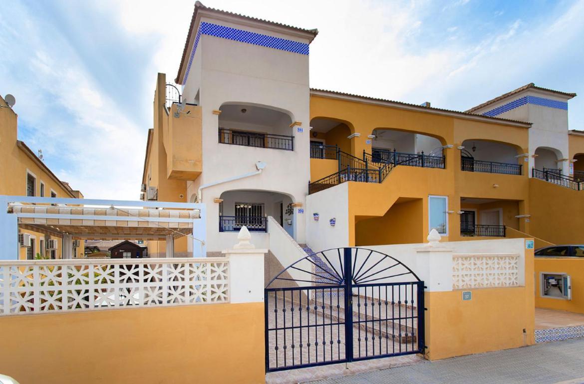 Bungalow La Herrada Los Montesinos Eksteriør billede